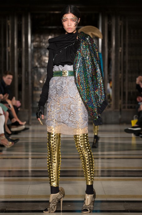 Ashley Isham AW16 London Fashion Week show